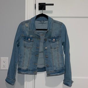 Aeropostale Denim Jacket (Light/Medium Wash)